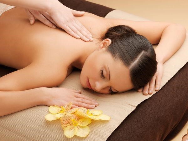 Aromatherapy Massage & Cupping Therapy Story
